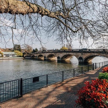 Central Modern Flat For 4-6 & Dedicated Parking Henley-on-Thames Ngoại thất bức ảnh